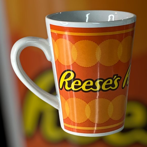 REESE"S Galerie Peanut Butter Cup-Coffee-Tea-Hot Chocolate-Mug-Never Used 14oz. - Picture 3 of 10